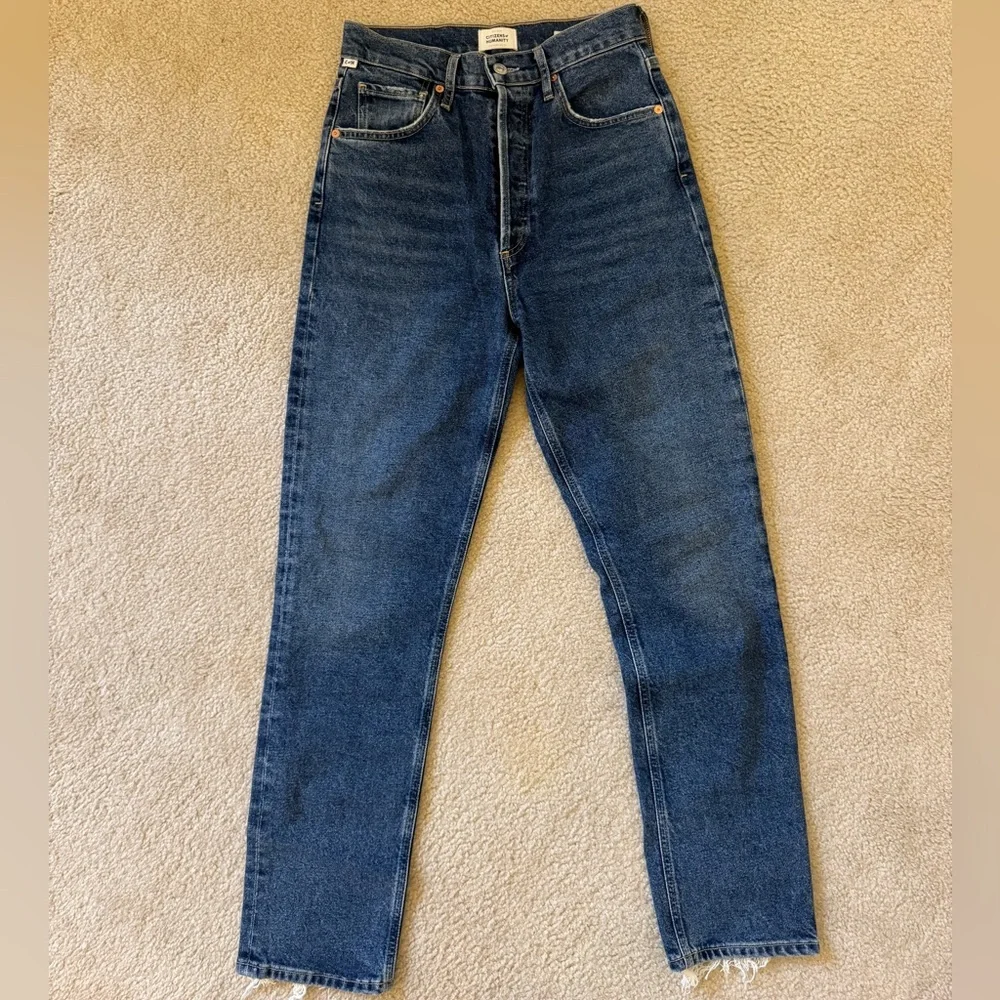 Citizen of Humanity - Sabine Straight Jeans - Picture 2 of 10